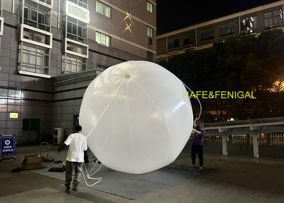 Cinematografie 3,3m Diameter Sphere Hybride Filmverlichtingsballonnen 1,8KW Met 2 Rokken CCT 2700K-6500K